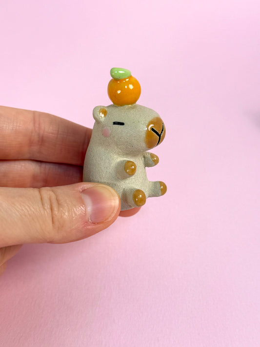 Capybara figurine